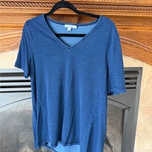 Chico's Deep Blue Short Sleeve V-Neck Top